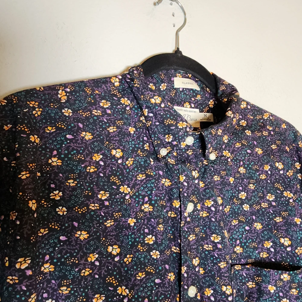 J. Crew Secret Wash Cotton Poplin Long Sleeve Button Shirt Yellow Green Floral M